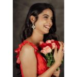 Sri Gouri Priya Instagram - ❤️🥀🌸 Styled by - @sandeep_sharmak05 Photography - @thehashtag_photography @rohitnagsai Outfit - @issadesignerstudio Accessories - @shopriyaaofficial