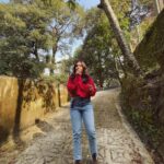 Srishti Ganguli Rindani Instagram - Aakhri photo on public demand 📸 @dishanoyonika my best photo taker ♥️