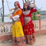 Srishti Ganguli Rindani Instagram - Some days are truly special. Both, my sister @srishtigangulirindani and I, have our work nominated for the Filmfare OTT Awards 2023. Please do vote for her in the Best Actor Category Female (Comedy) for her show Rafta Rafta and then quickly jump over to the Best Non-Fiction Series and vote for Cinema Marte Dum Tak. Sharing links in stories. So happy for all my friends who’ve been nominated in various categories and happiest to to see my baby sister take flight on her own wings and us, growing in this beautiful industry together.