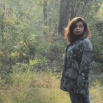 Srishti Ganguli Rindani Instagram - Presenting the next wildlife photography sensation who froze when she spotted her first tiger and clicked a blurry picture that she’s going to proudly hang on her wall. Keep swiping to see the abstract art I’ve created. And then swipe to the last picture, to see the abstract art that God created - accidentally.