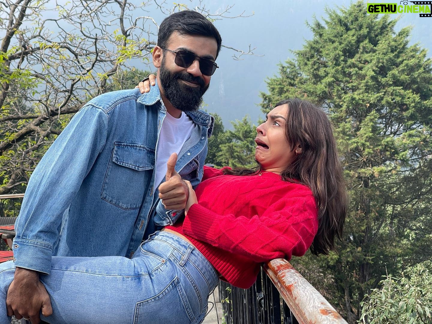 Srishti Ganguli Rindani Instagram - Haar kar jeetne waale ko baazigar kehte honge. Lekin har roz haar kar jeetne ki ummeed rakhne waale ko actor kehte hai.