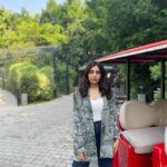 Srishti Ganguli Rindani Instagram - Thodi kaani hoon lekin poori shaani hoon