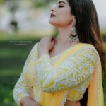 Sruthi Lakshmi Instagram - "Yellow is my favourite summer colour -It makes me feel like a sunflower ". 💛💛💛💛💛 Costume nd styled by @atelierdesigns0 @atelierdesigns0 💛 Photography by @nithinsundher_photography 💛 Dolledup by @dz_makeover 💛 Thanks to @rb_photographystudio 💛 #yellow #yellowsaree #fashion #latestfashion #mayalamactress #kerala #trending #sunflower