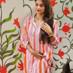 Sruthi Lakshmi Instagram - ❤️🧡🩷💛❤️💓💛🧡🩷❤️❤️❤️❤️