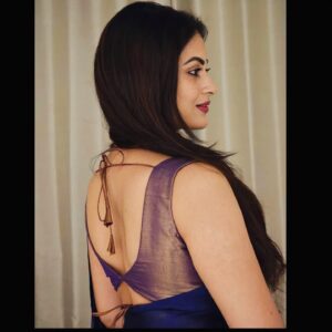 Sruthi Lakshmi Instagram - Elegance is the only beauty that never fades. 
💙💜💙💜💙💜💙💜💜💙

#sareelove #actresslife #inaguration #dxb #dubai