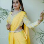 Sruthi Lakshmi Instagram - "Yellow is my favourite summer colour -It makes me feel like a sunflower ". 💛💛💛💛💛 Costume nd styled by @atelierdesigns0 @atelierdesigns0 💛 Photography by @nithinsundher_photography 💛 Dolledup by @dz_makeover 💛 Thanks to @rb_photographystudio 💛 #yellow #yellowsaree #fashion #latestfashion #mayalamactress #kerala #trending #sunflower