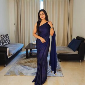 Sruthi Lakshmi Instagram - Elegance is the only beauty that never fades. 
💙💜💙💜💙💜💙💜💜💙

#sareelove #actresslife #inaguration #dxb #dubai