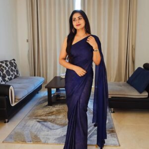 Sruthi Lakshmi Instagram - Elegance is the only beauty that never fades. 
💙💜💙💜💙💜💙💜💜💙

#sareelove #actresslife #inaguration #dxb #dubai