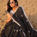 Sruthi Shanmuga Priya Instagram - The ocean breeze sets my mind at ease! Always a thalassophile 💙 The beach series 🌊☀️💫🦋 By @dazzle_up_by_ro and @_the_venki_ #thalassophile🌊 #beachlover #ocean #breeeze #bliss