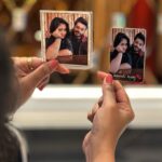 Sruthi Shanmuga Priya Instagram - Love and memories keep flooding to me everyday ❤️ yet another sweet gift from @kosmo.resin_art_n_wallet_card which has a memorable wallet card that I can carry in the place of Arvind’s picture! So meaningful. Also contains the Spotify code of “Nee kavithaigala” song at its back ❤️ A beach themed resin photo frame and a resin alphabet key chain with our pictures from the beach Photoshoot. Thank u for all of them! They are so cute to carry 🫰🏻 @kosmo.resin_art_n_wallet_card to order your own customised keychains, photo frame , wallet card , do check them out 🌸 #gifts #cuteness #bliss #memories #happinessallaround