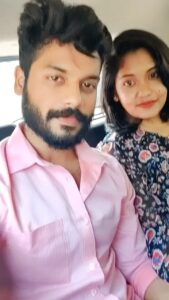 Sruthi Shanmuga Priya Instagram - Of course happy with all your memories holding you hands tight in my dreams everyday ❤️ You never leave me alone sweetheart. Love you my guardian angel 😘 @arvind__shekar Rolling back to the days we first met ✨🫰🏻 #guardianangel #husband #loveofmylife