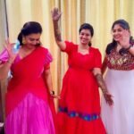 Sruthi Shanmuga Priya Instagram - Finding friends with the same mental disorder is priceless! Sometimes, all you need is your own kind. There are two times when I want to be with my squad; now and all the time. Friends come and go, but real friends stay forever. @neharamakrishna @sruthi_shanmuga_priya 🥰❤️ Thank you for always being there for me ❤️