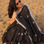 Sruthi Shanmuga Priya Instagram - The ocean breeze sets my mind at ease! Always a thalassophile 💙 The beach series 🌊☀️💫🦋 By @dazzle_up_by_ro and @_the_venki_ #thalassophile🌊 #beachlover #ocean #breeeze #bliss