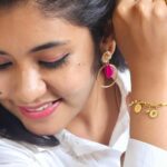 Sruthi Shanmuga Priya Instagram - Accessorize your life with exquisite pieces of jewelry! Thank you for the lovely unique collections of Jewelry @celestia_glamjewels ! Loving them ❤️❤️ #jewelry #unique #exquisite #beauty #earrings #bracelets