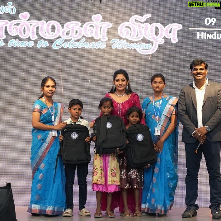Sruthi Shanmuga Priya Instagram - Very happy and glad to be invited as the chief guest and awardee in the PONMAGAL VIZHA 2024 by @maxwell_charitable_trust on the occasion of women’s day. Around 150 woman were benefitted through this event by the cash funds for single woman, business equipments to start their own business, three wheelers for specially challenged, education kits for the children and many more . My hearty wishes to the team for the great contribution they’ve made and blessings to continue doing the same for the needy through all the good deeds. I completely believe, the little things started on oct 16th on Arvind’s birthday, has a chain link to all these incidents happening in my life that I’m able to participate in such activities at least once in a month. Wish I get chances to continue doing the same through my angel’s guidance that really keeps my heart overwhelmed and happy! Thank you @arvind__shekar ❤️ Special thanks to @sabbitaroi25 for linking me to this team and @maxwell_charitable_trust together let’s do more sir! Would always love to make small contributions from my side through any means. #ponmagalvizha2024 #awardfunction #socialservice