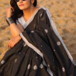 Sruthi Shanmuga Priya Instagram - Let me tell you a story, SHE MAKES IT The end. A small try to recreate one of the favourite characters from “Hi Nanna” - YASHNA 🖤 Styling and makeup @dazzle_up_by_ro Captured by - @_its_me_sparrow_venki_28_ #selfmade #yashna #hinanna #stronger #angelbesideme