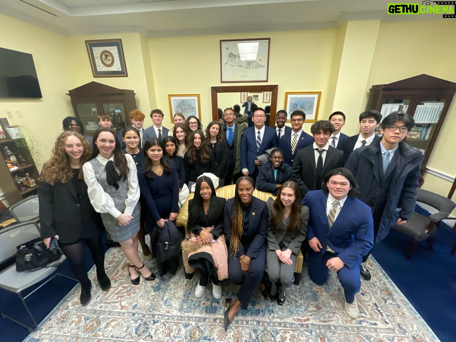Stacey Plaskett - 156 Likes - Today, I had the pleasure to meet the bright young minds at my alma mater, Choate Rosemary Hall. Their inquisitiveness and passion remind me of the limitless potential that lies within our youth.
I am proud to see that the future of this nation is in such capable hands.