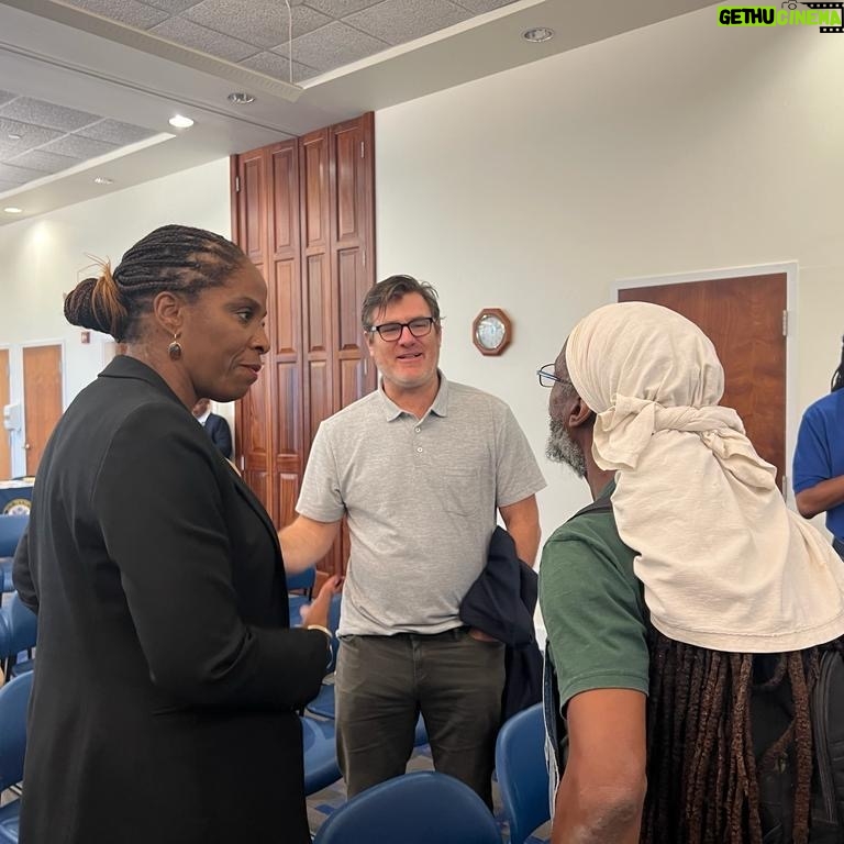 Stacey Plaskett - 125 Likes - Last weekend, my team and I had the opportunity to host a group of local and national stakeholders in the agricultural space for a roundtable discussion on St. Thomas, as well as participate in numerous farm tours.
A very special thank you to:
- Our Virgin Islands farmers, including Tyrone Reid of Smart Life Farms and Shelli Brin of Que Sera Farm who came and shared their input and those who hosted us for our farm tours on Saturday
- UVI’s administrative staff
- Hideaway at Hull Bay – dinner was incredible! Thank you!
At the roundtable, we had an engaging discussion around the unique and common challenges faced by farmers and producers here in the territory.
I would like to thank our roundtable guests, including UVI President Dr. David Hall, USVI Agriculture Commissioner Dr. Louis Petersen, USDA-RD Caribbean Area Director Luis Arroyo as well as Sommer Sibilly-Brown – Founder/Executive Director of VI Good Food Coalition, Richard Campbell - Founder of GeoAg, Harith Wickrema and Dawn Henry - Island Green Living, Aminah Saleem – Chief of Staff, UVI-RT Park, Dr. Usman Adamu – Dean of UVI’s School of Agriculture, Frank Dixon – State Director of the Virgin Islands APEX Accelerator, Lakeisha Hood – USDA State Director (FL & VI), Che Axum – Director of the Center for Urban Agriculture and Gardening Education, Brennan Washington of Sustainable Agriculture Research and Education (SARE), Gabriella Soto-Velez of the National Center for Appropriate Technology, Madison Charles of the USDA Farm Service Agency and many others.