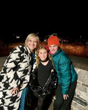 Stacey Tookey Instagram - All the festive things… Nutcracker performance, Winter Arts Evening at school & Musical theatre showing of Harper’s scene from Wicked and song & dance from Newsies!! A busy but beautiful season..Happy Holidays everyone 🎄