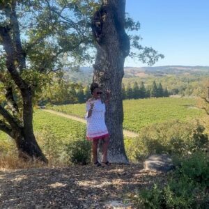 Star Jones Instagram - When on the west coast…we can’t help but visit our favorite place in the US…#sonoma #napavalley #winecountry and our friends @kjwines.  Today is day one of our #grownandsexy #winery adventure.  With stops at @vintnersresort @freemarkabbey @copainwines.
