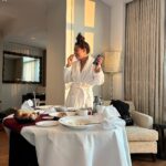 Stasya Miloslavskaya Instagram - сегодня родилась девчонка с самым заразительным смехом моя бимба люблю тебя со своих 14 лет-такое вообще возможно?