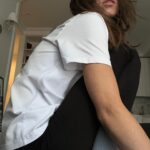 Stasya Miloslavskaya Instagram - сижу в подштанниках а вы чего,как,где?