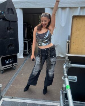 Stefania Liberakakis Instagram - Genoten hoor😍💕
Dankjewel @strandwalfestival 💕