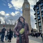 Stefania Liberakakis Instagram – LONDON๐๐ฌ๐งโค๏ธ
#uk #london #girlstrip