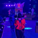 Stefania Liberakakis Instagram – JAAAAA IK WAS DE ZEBRA🦓🤍🦓🤍 

Ongelofelijk vet om dit mee te mogen maken!!!💗
De eerste live editie van @themaskedsingernederlandx in @rotterdam.ahoy 😍😍

Na dagen oefenen mochten we eindelijk dat prachtige podium op💗 
Mega dankbaar en super blij want dit was toch wel echt een bucketlist dingetje hoor 🥹

GENOTEN!!!! 🤍

Hier wat foto’s en video’s van de live show en repetities 💗