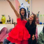 Stefy Patel Instagram - Grateful ✨Blessed 💫Birthday 2024♥️ . My idea of birthday has been with my family at home, Thankyouuu universe for blessing me with such a loving family ♥️ Thankyouuu everyone for all your wishes and love , really means a lot 🥰 Looking forward to an amazing year and making my parents more and more proud♥️
