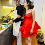 Stefy Patel Instagram - Grateful ✨Blessed 💫Birthday 2024♥️ . My idea of birthday has been with my family at home, Thankyouuu universe for blessing me with such a loving family ♥️ Thankyouuu everyone for all your wishes and love , really means a lot 🥰 Looking forward to an amazing year and making my parents more and more proud♥️