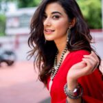 Stefy Patel Instagram - गोपिया आनी जानी है, राधा तो मन्न की रानी है ❤️