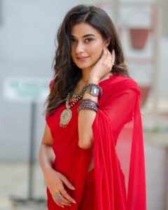 Stefy Patel Instagram - Wishing everyone a very Happy Diwali ❤️💫✨ . . 📷 @chitradutt_dop 👗 @archana.karthick Styled @sapna_kalra