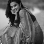 Stefy Patel Instagram - Her heart was made of liquid sunsets🖤