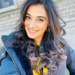 Stefy Patel Instagram - Cover me in Sunshine♥️💫 . . . Mua @kritika.sharda