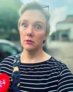 Stella Creasy Instagram - carefully laid childcare plans fell apart as arriva’s  uselessness kept my partner out of London necessitating a mad dash for me in the heat to get the kids and back in time to campaign. 

As you can see I arrived on the doorsteps of the good people of Higham hill totally cool and not flustered at all….🤯😳😂

Thank you for the lovely words from so many tonight about recent days that make all the swearing and sweating buckets to be in two places at once a real privilege and why I would love to be re elected your mp! #loveWalthamstow