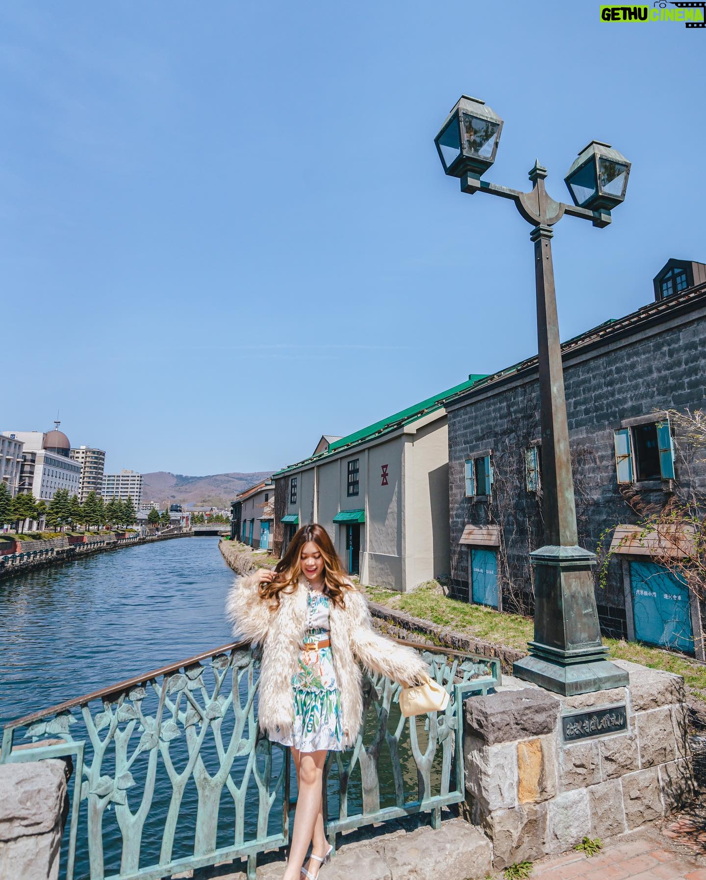 Stella Lee Instagram - UPDATE FOR JAPAN TRAVEL GUIDE!!! 🎉🎉🎉 Sekarang ada 2 bahasa khusus untuk Japan Travel Guide loh. Ratusan page mengenai jepang, dari segala budget, segala season, sampai setiap bulan harus ngapain aja sekarang ada dalam Bahasa Indonesia maupun Bahasa Inggris di www.stellartravelguide.com 🇯🇵🇯🇵🇯🇵