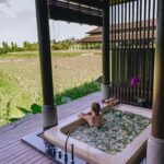 Stella Lee Instagram - Chasing serenity in the middle of paddy view at @tanahgajahubud 1. Spa with paddy view 2 & 3. My private pool at the villa 4 & 5. Dining at Tempayan Restaurant 6. Afternoon tea at the lounge 7. Picnic afternoon tea 8. Hot Balloon Air ride 9. Kecak Performance at the estate 10. Romantic paddy dinner