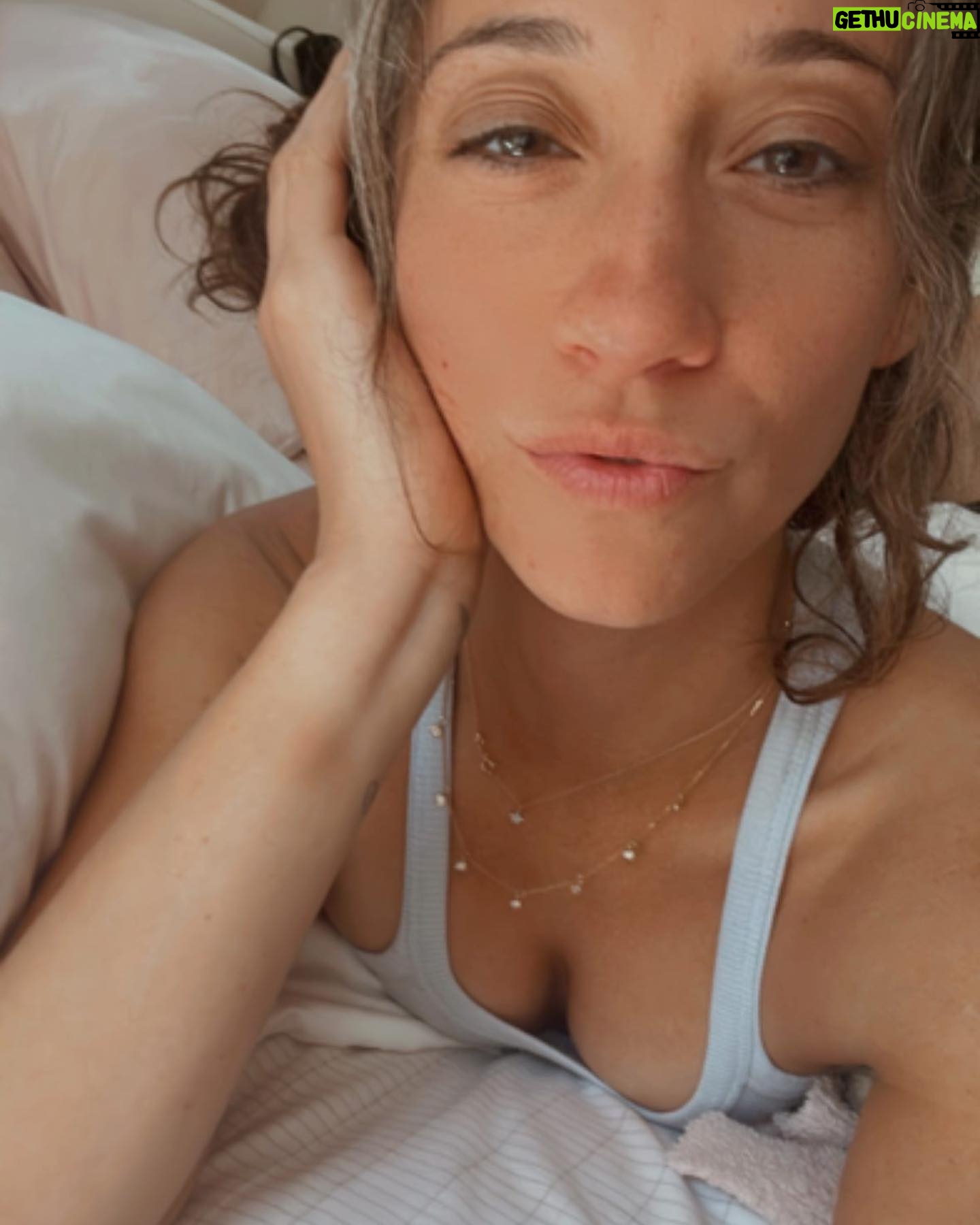 Stella Maeve - 15.4K Likes -