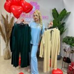 Stella Mizeraki Instagram - #GIVEAWAY με 10 νικήτριες/ νικητές 🥳❤️ ΕΛΗΞΕ. ❤️ . . . . Για να κερδίσεις θα κάνεις μόνο τα εξής: 💁‍♀️follow: @stellamizerakicollection @novi__te & εμένα Και Like στην φωτογραφία Οι νικήτριες/ες κερδίζουν: 🥳1η θέση: 1 γουνα , 1 βραδινό φόρεμα και 1 κόσμημα 🥳2η θέση: 1 γούνα, 1 σετ φόρμες και 1 κόσμημα 🥳3η, 4η, 5η & 6η θέση: 1 βραδινό φόρεμα και 1 κόσμημα η κάθε μια 🥳7η, 8η, 9η & 10η θέση: 1 σετ Φόρμες και 1 κόσμημα η κάθε μια Τα κοσμηματα που κερδίζουν οι 10 νικήτριες/ες είναι απο ανοξείδωτο ατσάλι και ειναι της εταιριας @novi__te Το Giveaway ξεκινάει στις 31/01 και λήγει στις 07/02. Η ανάδειξη των 10 νικητριών/ων θα γίνει τυχαία με κλήρωση μέσω πιστοποιημένης εφαρμογής. Μπορούν να πάρουν μέρος στον διαγωνισμό όσες/όσοι βρίσκονται εντός Ελλάδας. Τα δώρα θα παραδωθούν στις νικήτριες/ες με μεταφορική εταιρία. Για την συμμετοχή σας στο διαγωνισμό δεν είναι απαραίτητη η πραγματοποίηση κάποιας αγοράς. Η συγκεκριμένη προωθητική ενέργεια δεν επιχορηγείται, υποστηρίζεται ή διεξάγεται από το instagram ουτε συνδέεται μαζί τους με κάποιο τρόπο. Με την συμμετοχή σας στον διαγωνισμό δηλώνετε ότι το instagram απαλλάσσεται από κάθε ευθύνη για την συγκεκριμένη προωθητική ενέργεια. Καλή επιτυχία σε όλες & όλους 😍❤️