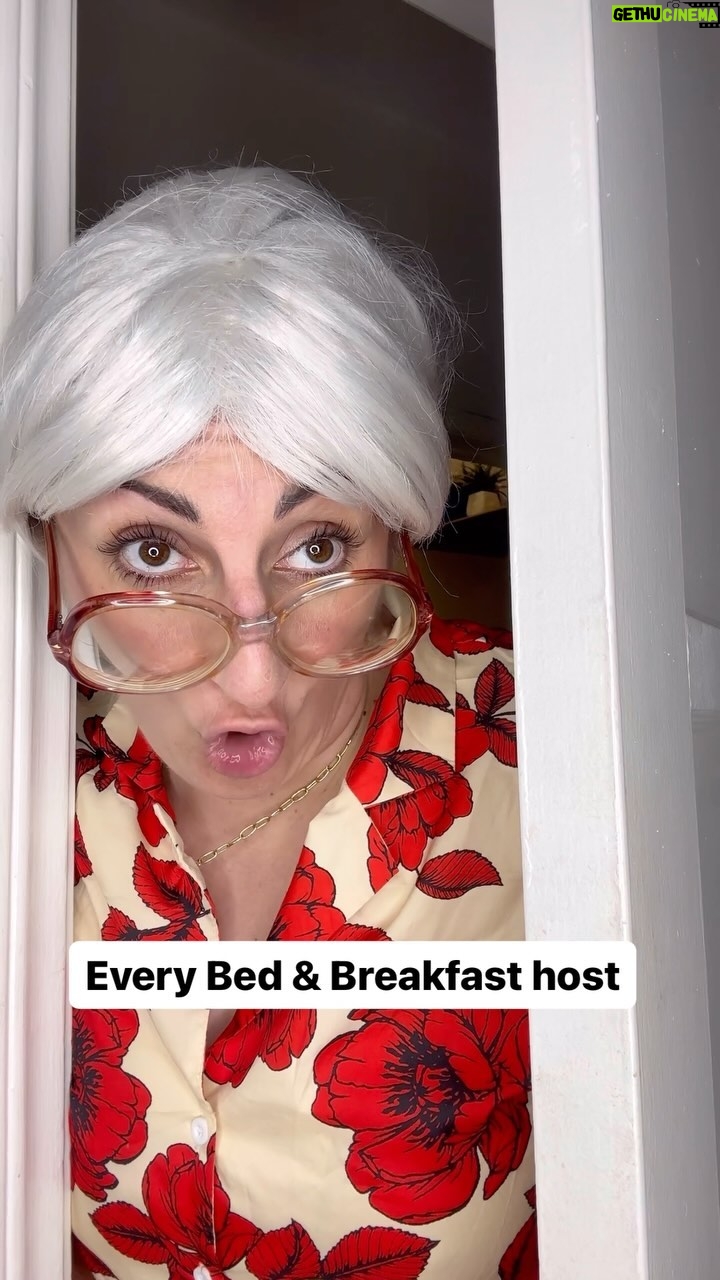 Steph Tolev Instagram - They love to give you all the info. Come see me in LONDON @sohotheatre this week May 29- June 1!! #london #london🇬🇧 #londonlife #funnyreels #standup #bednbreakfast #sketchcomedy #jokes #creepy #host