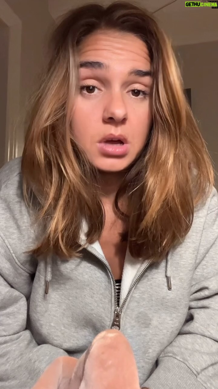 Stephania Potalivo Instagram - DAGEN DERPÅ!!! GOD SØNDAG 😘