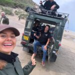 Stephania Potalivo Instagram - Tak for 4 dage i Nordjylland med verdens bedste “Alle mod 1 familie” 🧡 Glæder mig til man kan se hvad vi laver, til vores Live shows i efteråret 👏🏽