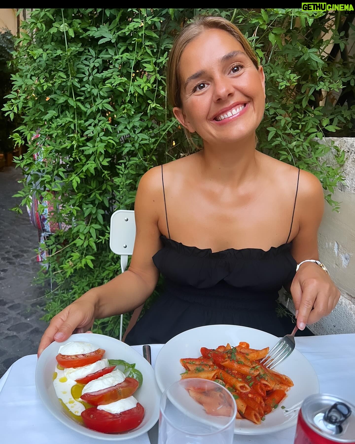Stephania Potalivo Instagram - Gæt min livret 🇮🇹