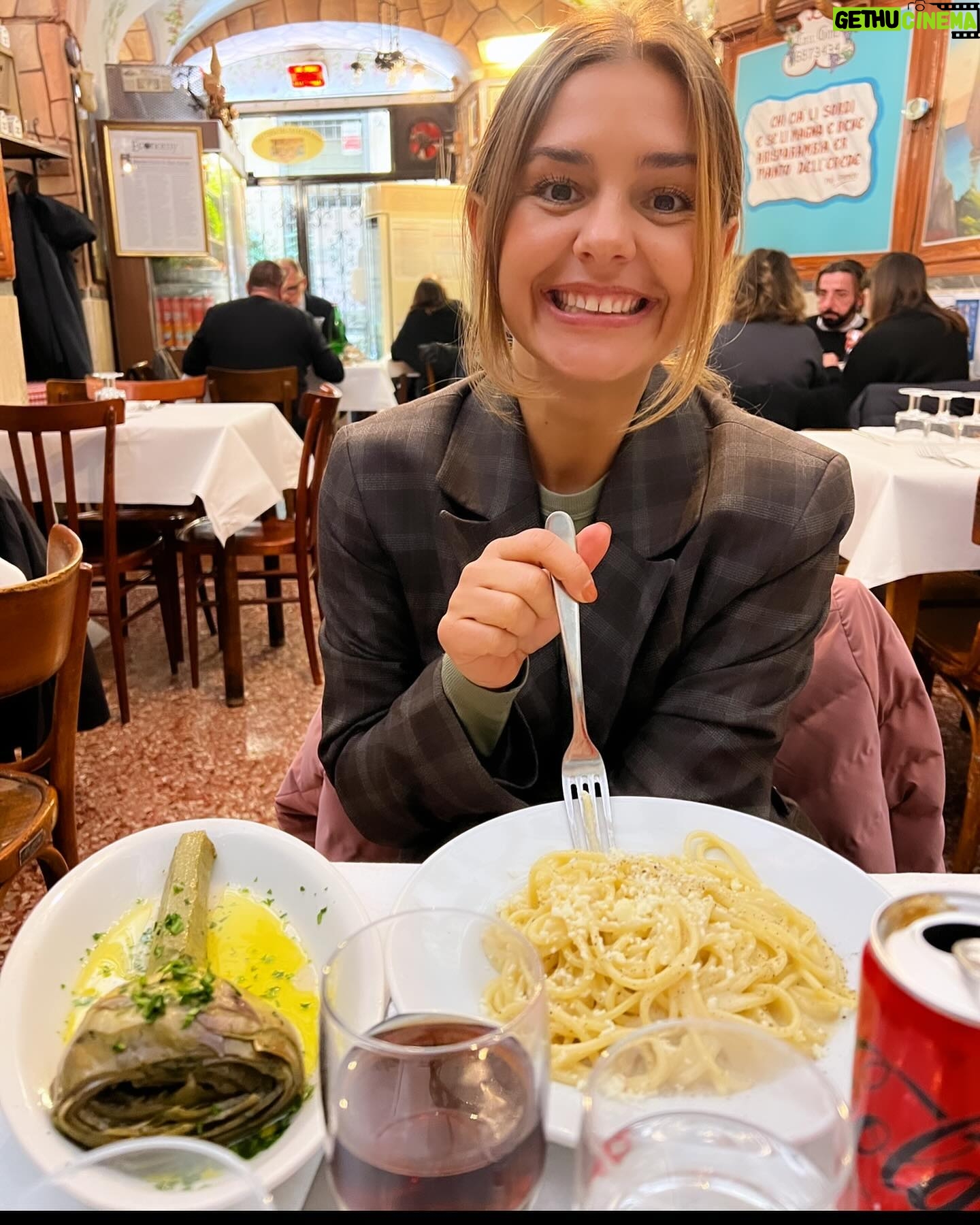 Stephania Potalivo Instagram - Gæt min livret 🇮🇹