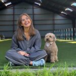 Stephania Potalivo Instagram - Idag gæstede to meget store personligheder Alle mod 1 🧡 Glæd jer til at se deres talenter til efteråret 🐶🐶