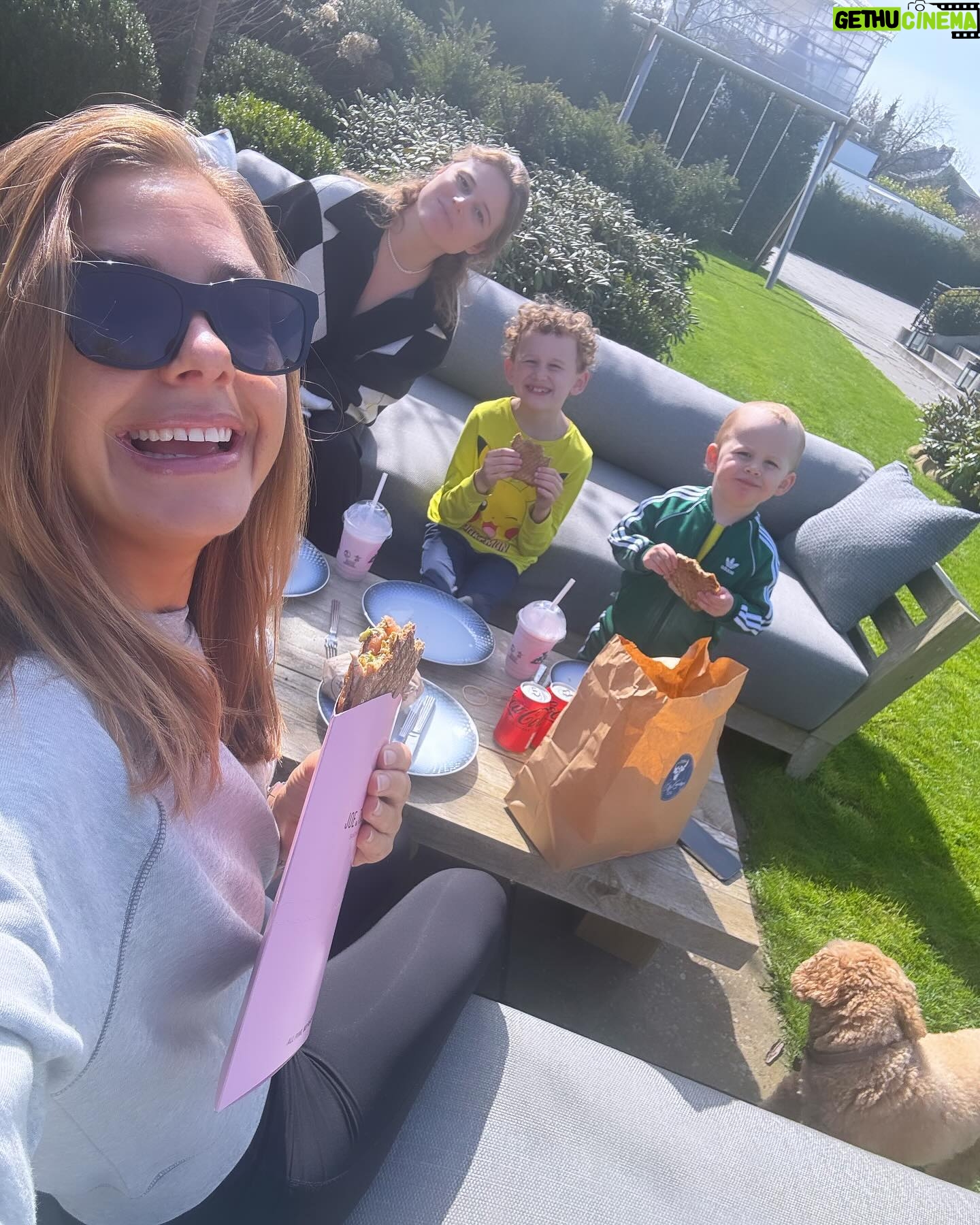 Stephania Potalivo Instagram - Lidt blandet fra rullen ❤️