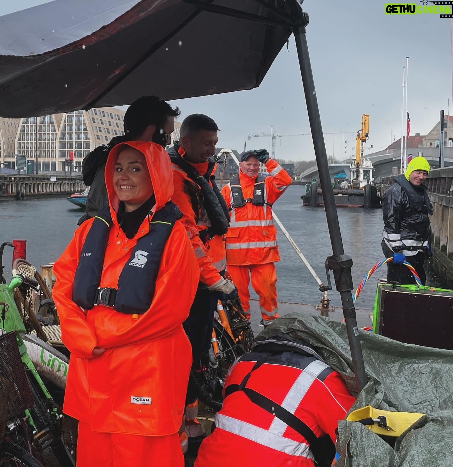 Stephania Potalivo Instagram - En dag i havnen 🧡 #allemod1