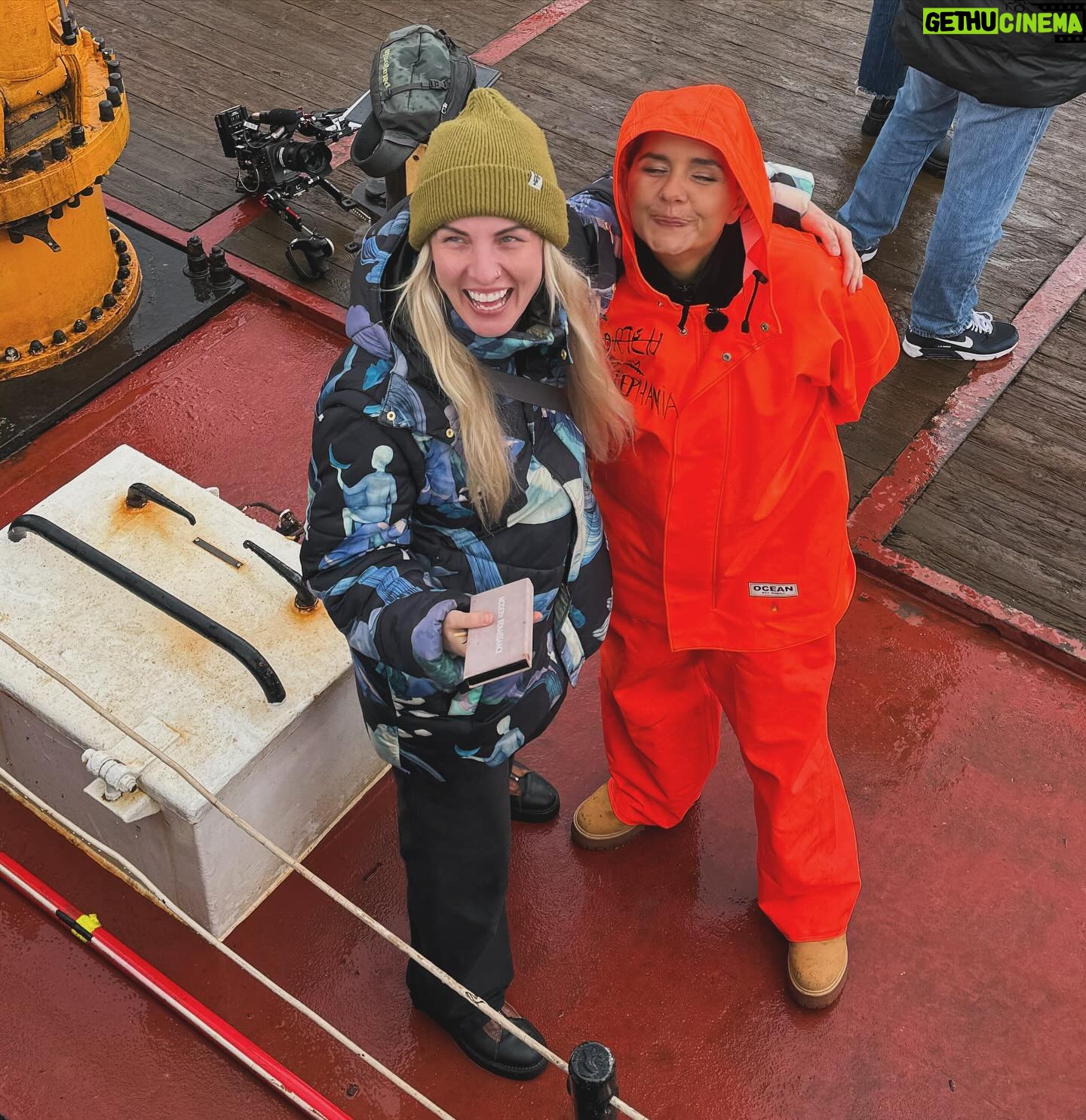 Stephania Potalivo Instagram - En dag i havnen 🧡 #allemod1