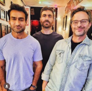 Stephanie Allynne Instagram - just out having a blast with these stellar humans. As always, thank you @hooraymae for having me. 🏄‍♂️ #alanajohnson #kumailnanjiani #brettgoldstein #asiachow #maemartin #nickkroll